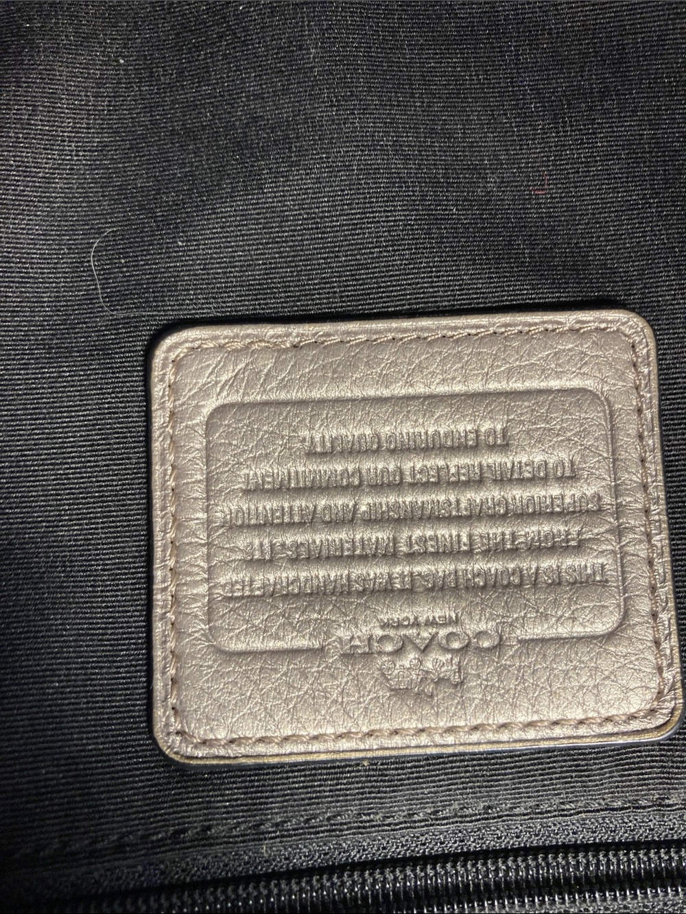 Coach Isabelle 2 way carry Pebbled Leather Shoulder or crossbody or tote - Picture 8 of 9